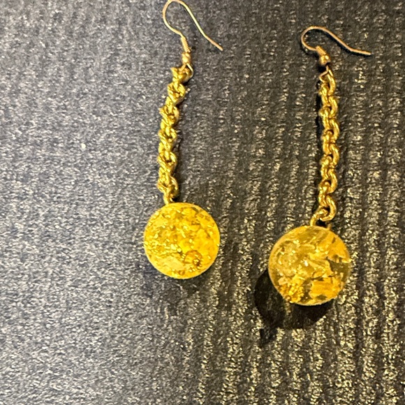 Jewelry - Elegant Gold Chain Drop Earrings